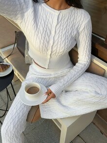 FavEase Set 2 Potong Sweater Wanita Kasual Serbaguna Klasik Rajut Kabel Tekstur untuk Harian, Komuter dan Outdoor Musim Gugur/Dingin - Putih - View 4