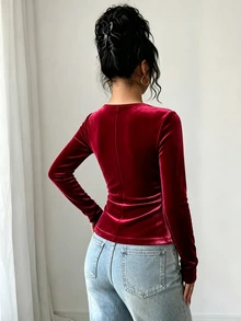 Elenzga Velvet Plunging Neck Rhinestone Buckle Ruched Waist Tee - Burgundy - View 2