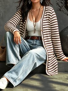 Ceyna 大尺碼女款法式休閒優雅針織長袖開襟衫 - 咖啡棕 - 查看 1
