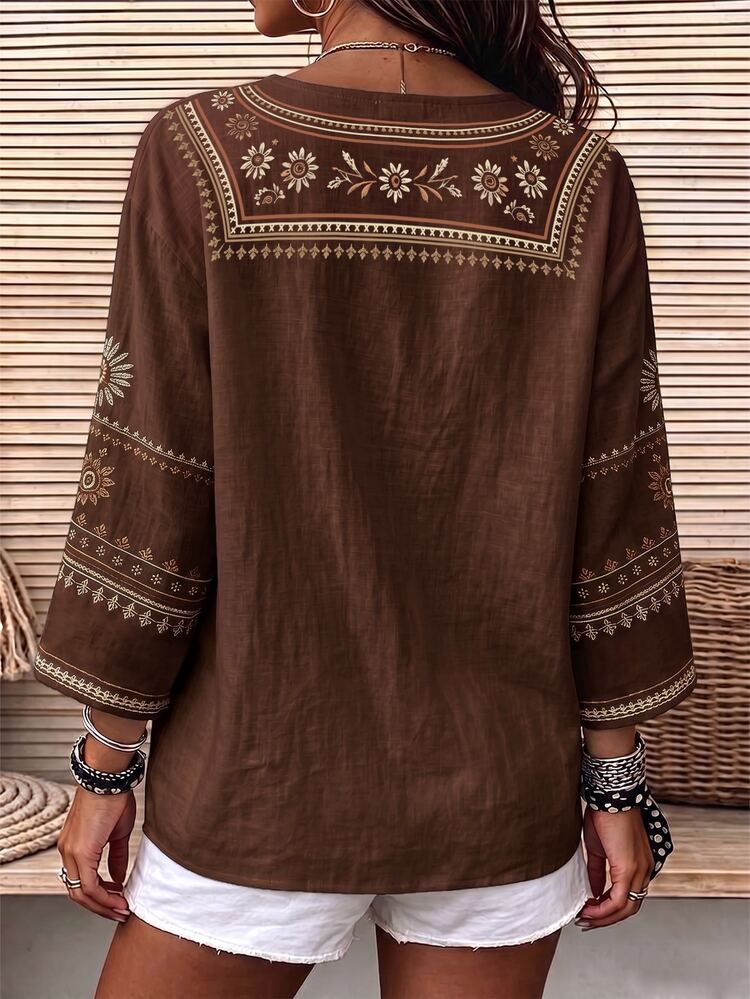 Breezaya Bohemian Print V-Neck 3/4 Sleeve Plus Size Vintage Casual Blouse - Multicolor - View 2