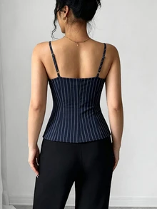 Elenzga 新款V領水滴鈕扣細肩帶背心，百搭通勤風辣妹女款背心上衣 - 藏蓝色 - 查看 4