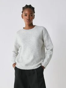 YARNWELL Women's Solid Color Round Neck Long Sleeve Sweater For Autumn/Winter - Grey - View 7