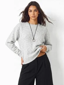 YARNWELL Women's Solid Color Round Neck Long Sleeve Sweater For Autumn/Winter - Grey - View 6