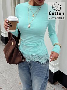 Lavishia 女款優雅秋季藍色V領圓領棉質長袖修身T恤，對比色蕾絲刺繡荷葉邊下擺上衣，百搭秋季上衣 - 綠色 - 查看 3