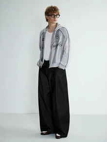 Sonviro 男士街头服饰，复古风，ins风连帽衫，针织连帽卫衣，卫衣，豹纹绒面面料，美式复古混搭连帽卫衣，针织外套，休闲运动条纹，奢华品质，洛杉矶字母印花，星形图案，个性化数字，定制，街头服饰，日常穿着，时尚，户外，返校季，节日礼物，男友礼物，老公礼物 - 灰色 - 查看 3