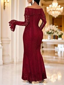 SHEIN Lady 酒紅色蕾絲露肩修身顯瘦長版緊身洋裝，適合婚禮、夜晚晚餐、派對、秋季，浪漫優雅休閒婚禮穿搭 - 紅色 - 查看 2