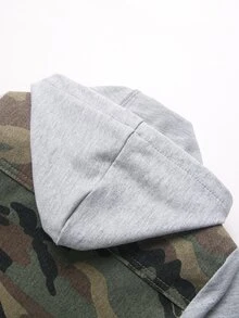 SHEIN 小男孩秋冬款破舊風棉質迷彩拼接連帽牛仔夾克，適合街頭穿搭、萬聖節 - 軍綠色 - 查看 6
