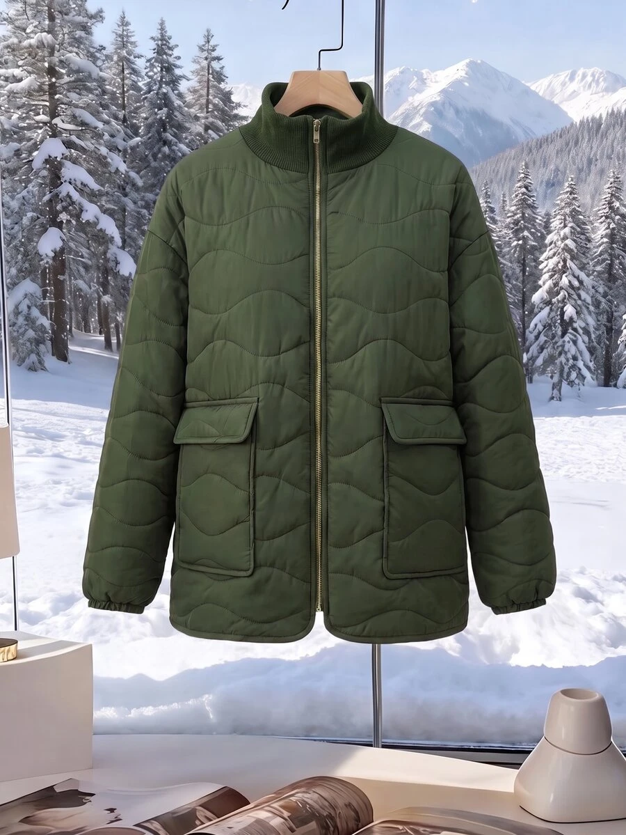 Struktiv Jaket Wanita Kasual Musim Gugur/Dingin dengan Desain Quilted Minimalis dan Nuansa Premium, Cocok untuk Perjalanan Sehari-hari, Berbelanja, dan Santai. Warna Polos Serbaguna. - Hijau Tentara - View 1