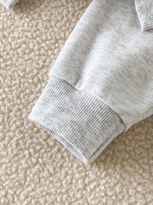 SHEIN 2件組新生兒休閒針織條紋印花圓領長袖上衣 + 純色印花長褲，百搭套裝 - 藍白色 - 查看 10