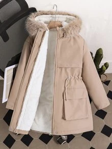 SHEIN 少女休閒時尚梭織布長款連帽填充外套，對比色毛領，大尺寸工裝3D口袋，寬鬆版型，舒適適合秋冬日常通勤、戶外玩耍、外出、聚會與拍照 - 卡其色 - 查看 2