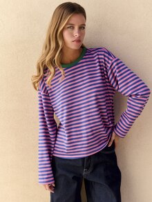 Nöista Striped Graphic Long Sleeve Tee With Contrast Collar. Fall, Casual, Street Style, Everyday Looks. - Blue - View 4