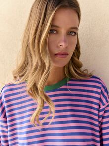 Nöista Striped Graphic Long Sleeve Tee With Contrast Collar. Fall, Casual, Street Style, Everyday Looks. - Blue - View 8