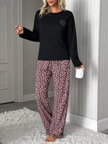 SHEIN Leopard Heart Graphic Top & Pink Leopard Print Casual Pajama Set - Black and Pink - View 4