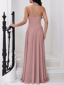 Modelyn Women's Gentle Style Pleated Halter Neck Formal Evening Gown (Heavy Craftsmanship) - Dusty Pink - View 4