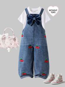 SHEIN Genkimix Kids 女童時尚百搭幼童牛仔吊帶褲 春夏秋冬復古中藍色牛仔布 紅櫻桃刺繡設計 胸前大蝴蝶結設計 寬鬆直筒版型 柔軟舒適面料 適合日常出遊與上學通勤 - 藍色 - 查看 5