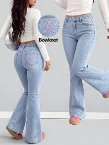 SHEIN Girlism 青少年女孩粉色蝴蝶結刺繡圖案淺藍色丹寧彈性緊身喇叭牛仔褲 秋冬休閒服 - 藍色 - 查看 2