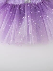 SHEIN Gaun Balet Anak Perempuan Elegan Warna Ungu Gradien dari Tulle dengan Desain Bintang dan Payet, Hiasan Bunga 3D, dan Rhinestone, Model Bahu Terbuka untuk Menari. - Purple - View 5