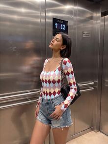 Aidyla Kaos Kasual Wanita Lengan Panjang Leher U Bermotif Berlian Warna-warni, Potongan Slim Fit, Lapisan Dalam yang Nyaman untuk Musim Semi dan Gugur, Cocok untuk Beraktivitas di Luar Ruangan dan Pemakaian Sehari-hari - MultiWarna - View 5