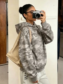 Sparklyn 青少年女孩迷彩印花落肩休閒灰色迷彩寬鬆套頭衛衣，長袖舒適寬鬆日常秋季上衣 - 綠色 - 查看 2