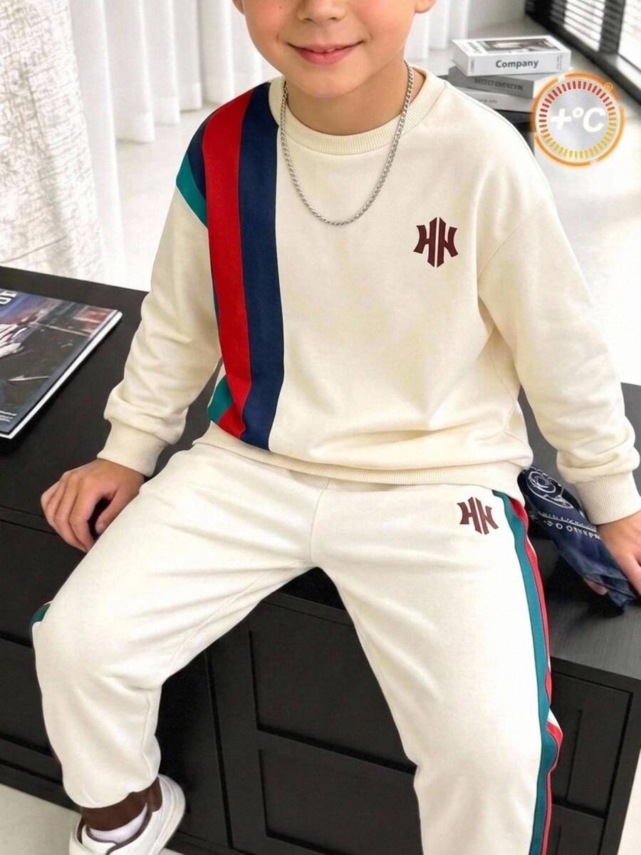 SHEIN 兒童青少年男孩休閒極簡長袖寬鬆加厚套頭運動衫,適合秋冬穿著 - 杏色 - 查看 1