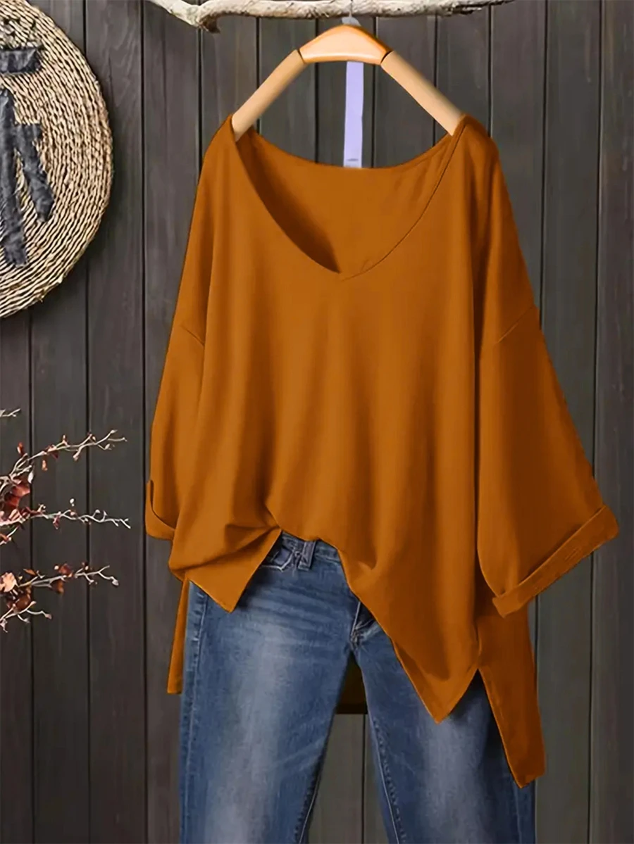 SHEIN Kaos Longgar Kasual Wanita Ukuran Besar Model V-Neck dengan Belahan Samping, Oranye Kuning - Jeruk - View 1