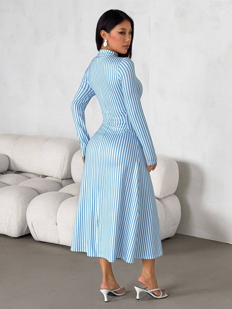 SHEIN PETITE 女款垂直條紋時尚極簡海濱風端莊長袖洋裝，藍白條紋，適合早午餐、海灘、茶會，夏季穿搭 - 藍色 - 查看 2
