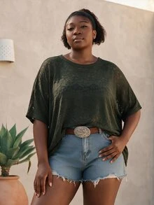 CurvyTilda 大码薄纱蕾丝休闲T恤衫 女士蕾丝衬衫 女士蕾丝上衣 女士休闲上衣 女士优雅衬衫 女士休闲优雅新款上衣 女士蕾丝上衣 女士薄纱上衣 女士蕾丝衬衫 女士短袖上衣 女士上衣和衬衫 母亲节 - 橄欖綠 - 查看 5