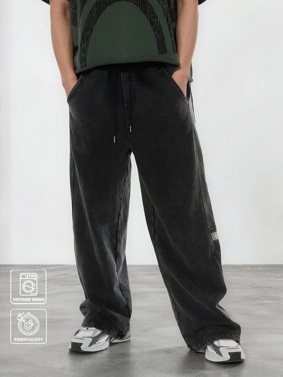 FORM&CHAOS Men's Vintage Streetwear Washed Black Sweatpants, Fall/ Loungewear Beach Vacation - Black - View 1