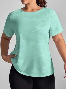 SHEIN Rhythm Era Kaos Olahraga Wanita Ukuran Besar Motif Kamuflase Lengan Pendek Bernapas dan Nyaman Glowmode - Teal Blue - View 5