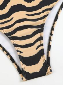 Swim Oasis 2026 Spring/Summer New Women's Plus Size Fashion Sexy Digital Print Design Shoulder Strap One-Piece Swimsuit + Skirt Beachwear - Multicolor - View 8