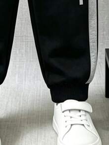 2件組青少年男孩連帽衛衣與運動長褲套裝，極簡時尚創意幾何印花配英文標語，適合假期派對、春/秋/冬，舒適休閒，秋季首選，時尚休閒穿搭，秋冬街頭風，戶外休閒套裝，返校派對，適合戶外 - 彩色 - 查看 5