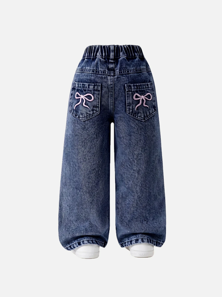SHEIN Elladie kids 女童牛仔長褲,四季皆宜,時尚牛仔女孩休閒復古淺藍色,彈性腰帶不對稱設計,後口袋蝴蝶結刺繡圖案 - 深色水洗藍 - 查看 1