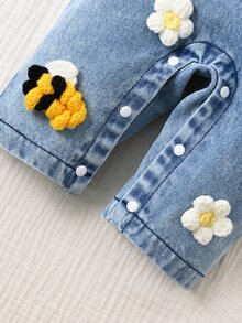 SHEIN Playful Pals 2件組女嬰韓式清新花卉刺繡牛仔吊帶褲套裝，黃色荷葉袖羅紋長袖T恤，精緻刺繡牛仔布，柔軟面料，適中厚度，嬰兒幼兒2件套，春/秋新品，適合派對、慶祝、日常穿著，0-1歲 - 彩色 - 查看 6