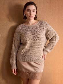 MOTF PREMIUM 大尺碼女款亮片刺繡套頭毛衣，秋冬季 - 卡其色 - 查看 3