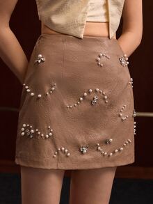 MOTF PREMIUM WOMEN'S AUTUMN/WINTER LEATHER EMBROIDERED SKIRT WITH POSITIONED JEWELRY EMBROIDERY SHORT SKIRT - Apricot - View 7