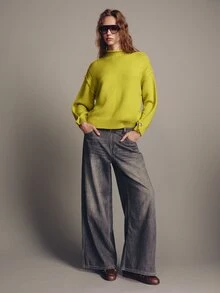 MOTF PREMIUM ATASAN RAJUT LONGGAR BERLEHER SEMI-TINGGI DENGAN DEKORASI KANCING - Mustard Yellow - View 4
