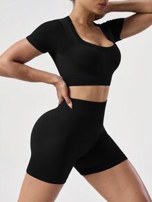 SHEIN Sports 2 件套 + 常规版型 + 吸湿排汗面料/罗纹 + 圆领/基本款/海军蓝 + 运动服套装 + 无缝/健身/瑜伽短裤紧身裤套装 骑行短裤套装 瑜伽套装 短裤 女士健身套装 - 黑色 - 查看 3