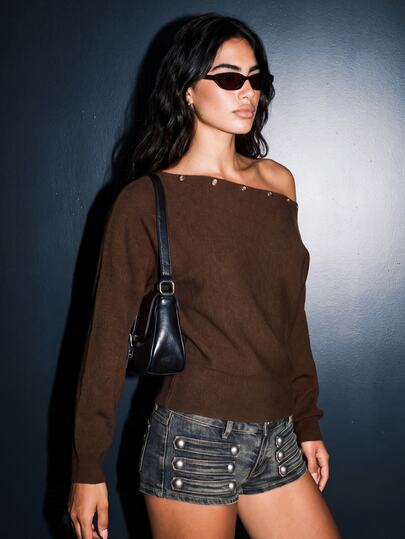 Athîral Atasan Rajut Halus Cokelat Kopi Potongan Longgar Wanita, Leher Bahu Terbuka Asimetris, Detail Mata Itik Logam, Polos, Pakaian Pesta Modern Chic Musim Gugur, Blus Cantik