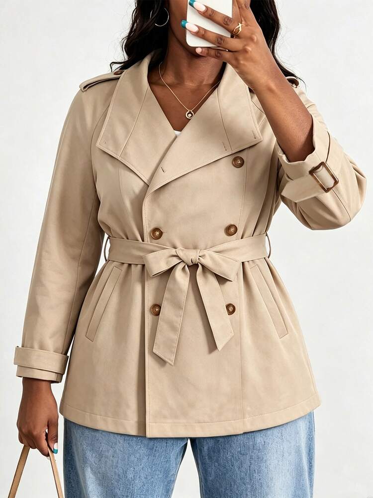 GlowEve CURVE Mantel Trench Lengan Panjang dengan Kantong Kancing, Gaya Streetwear Ukuran Plus - Khaki - View 4