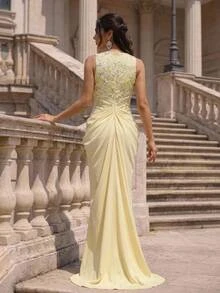 Elitara Elegant Luxurious Yellow Ribbon Beaded Sequin Lace Patchwork Satin Ruched Slit Back Tie Mermaid Dress For Wedding, Party, Bachelorette, Vacation, Prom, Evening Gala - Pale Yellow - View 3