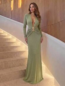Aloruh Gaun Lengan Panjang Seksi Berwarna Hijau Muda dengan Leher V Dalam untuk Liburan dan Kencan - Olive Green - View 3