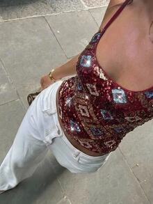 Aloruh 女款幾何亮片時尚修身細肩帶背心，夏季可愛上衣，適合演唱會、夜店、派對、夜晚外出，閃亮紅金配色，性感 Y2K 風格 - 酒紅色 - 查看 7