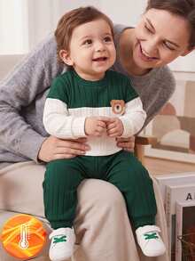 SHEIN Playful Pals 2pcs Toddler Boy Sweatshirt Pants Cute Preppy Dark Green White Bear Patch Ribbed Color Block Long Sleeve Round Neck Outdoor Autumn Fall Winter Plush - Dark Green - View 11