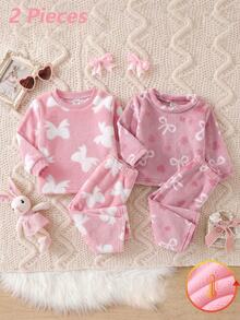 SHEIN Baby Girl Sweet Korean Style Pink Bow Print Flannel Round Neck Loose Long Sleeve Fall Autumn/Winter Pants 2pcs Set, Thickened Double-Sided Fleece - Multicolor - View 4