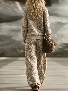 SHEIN New Leopard Print Knit Two Pieces Outfit, Oversized Draped Turtleneck Sweater Matching Wide Leg Trouser - Multicolor - View 2