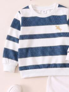 Young Boys 1-Pack Random Set Horse Graphic Crewneck Sweatshirt And Pants Outfit - Multicolor - View 5