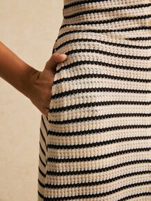 Poéselle 女款休閒法式優雅極簡配色開襟圓領針織開襟洋裝，舒適日常街頭通勤早午餐度假夏季穿搭 - 黑與白 - 查看 7