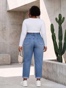 CurvyTilda Celana Jeans Minimalis Polos Ukuran Besar untuk Wanita, Cocok untuk Sehari-hari - Medium Wash - View 2
