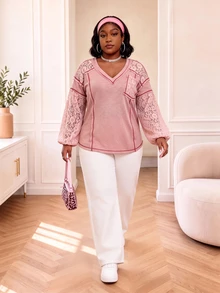 CurvyTilda بلوزة رياضية طويلة الأكمام للنساء بمقاسات كبيرة، بياقة على شكل حرف V، مع رقعات من الدانتيل، كاجوال للاستخدام اليومي، للخريف - وردي - مشاهدة 3