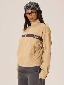 MUSERA Jaket Leher Tinggi Bergaris dengan Logo Depan Ukuran Besar dan Resleting, Cocok untuk Musim Dingin dan Gugur, Gaya Kota, Keren, Imut, Cocok untuk Kembali ke Sekolah, Park Avenue. - Khaki - View 3